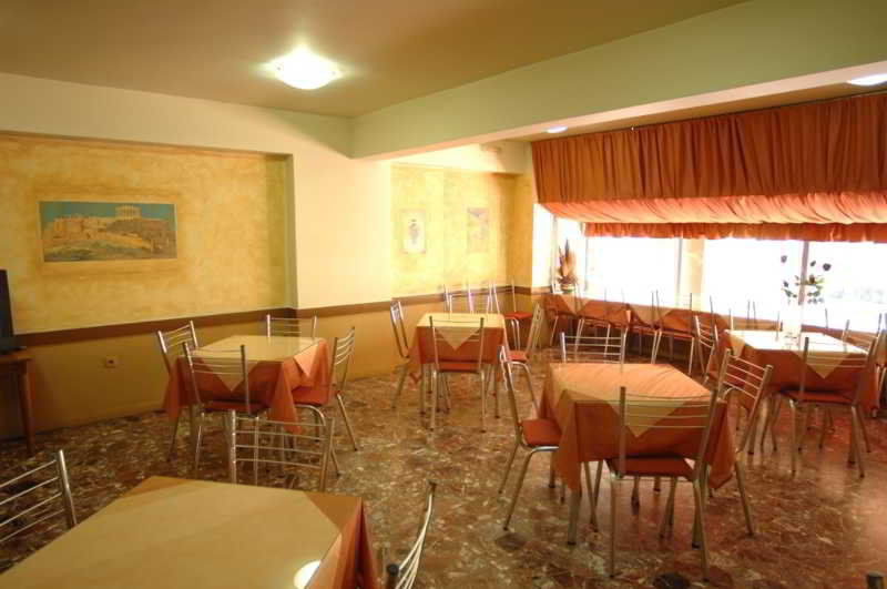 Vienna Hotel Athena Bagian luar foto