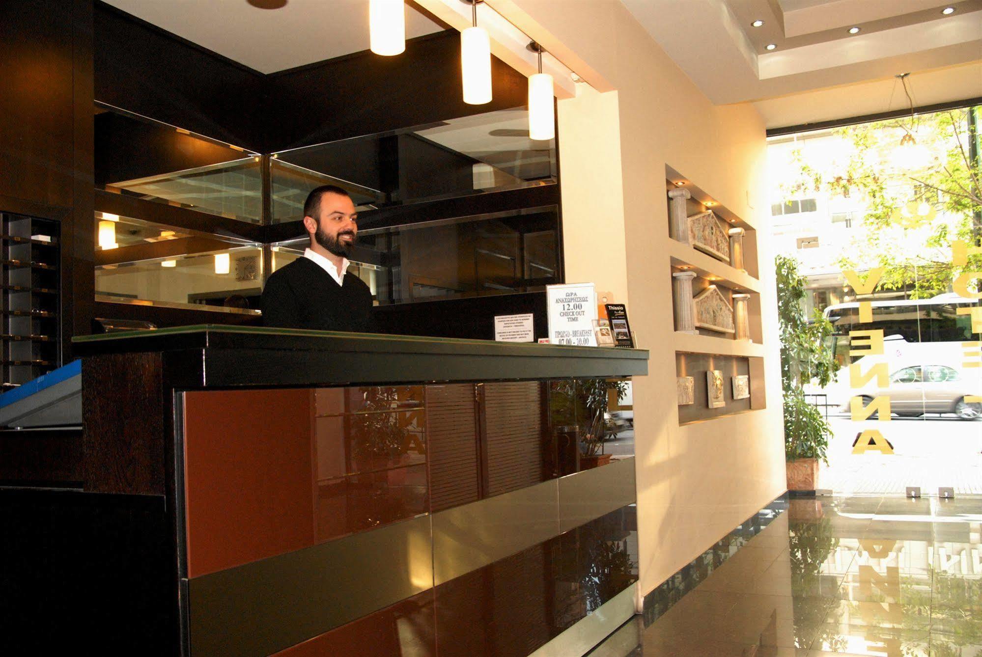 Vienna Hotel Athena Bagian luar foto